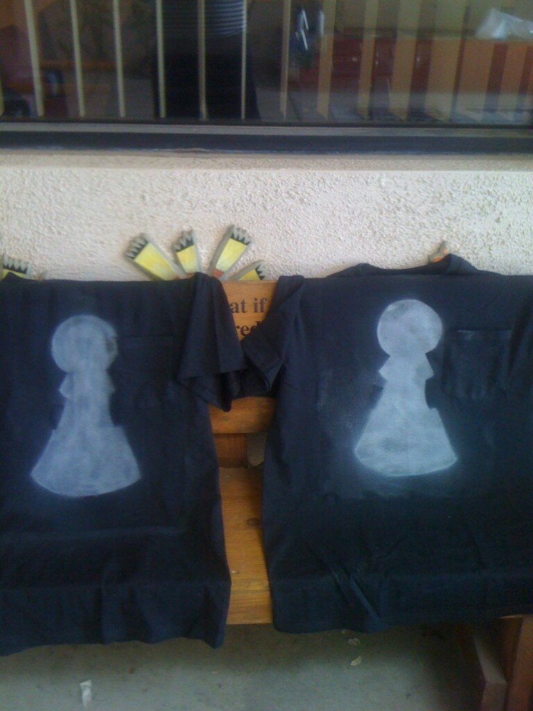 T-shirts for the pawns